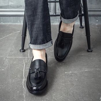Повседневная мужская обувь без застежки с кисточками в британском стиле, кожаная обувь, оригинальная деловая обувь, удобная мужская повседневная обувь на плоской подошве Изображение 2